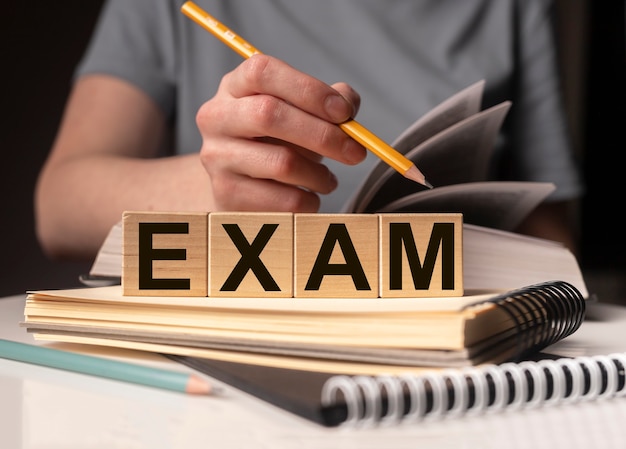 LIC AAO Syllabus 2025: Complete Guide to Prelims, Mains and Exam Pattern for Aspirants